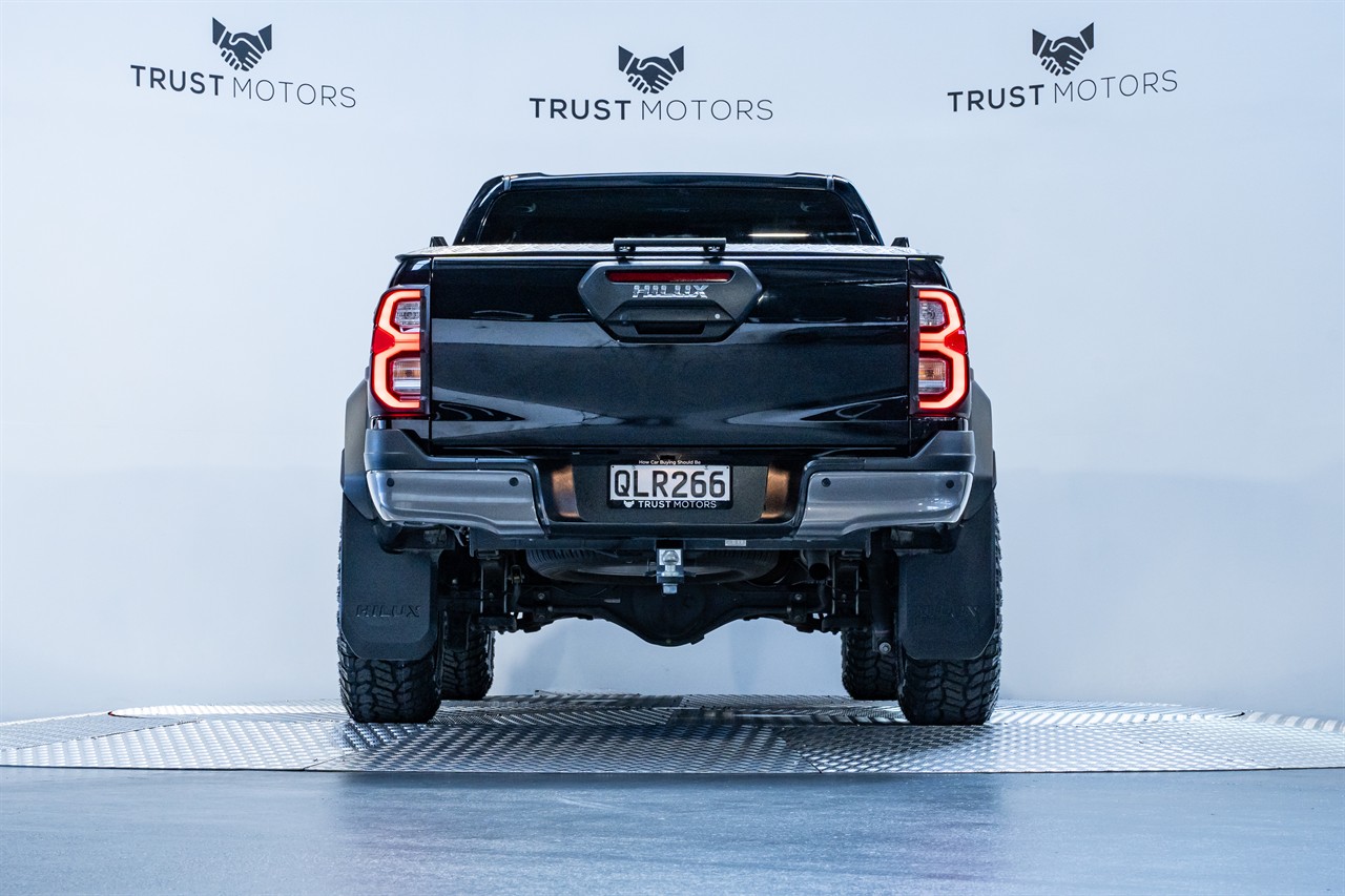 2024 Toyota Hilux