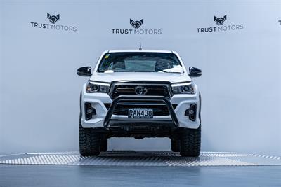 2020 Toyota Hilux - Thumbnail