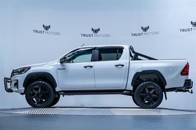 2020 Toyota Hilux - Thumbnail