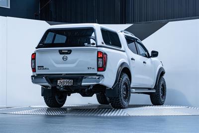 2016 Nissan Navara - Thumbnail