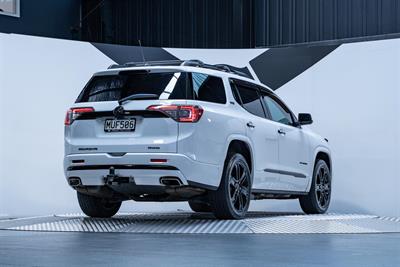 2020 Holden Acadia - Thumbnail