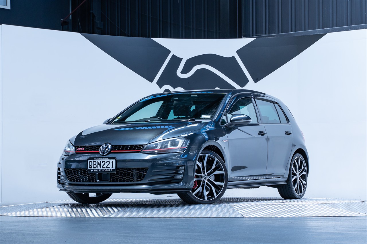 2014 Volkswagen Golf