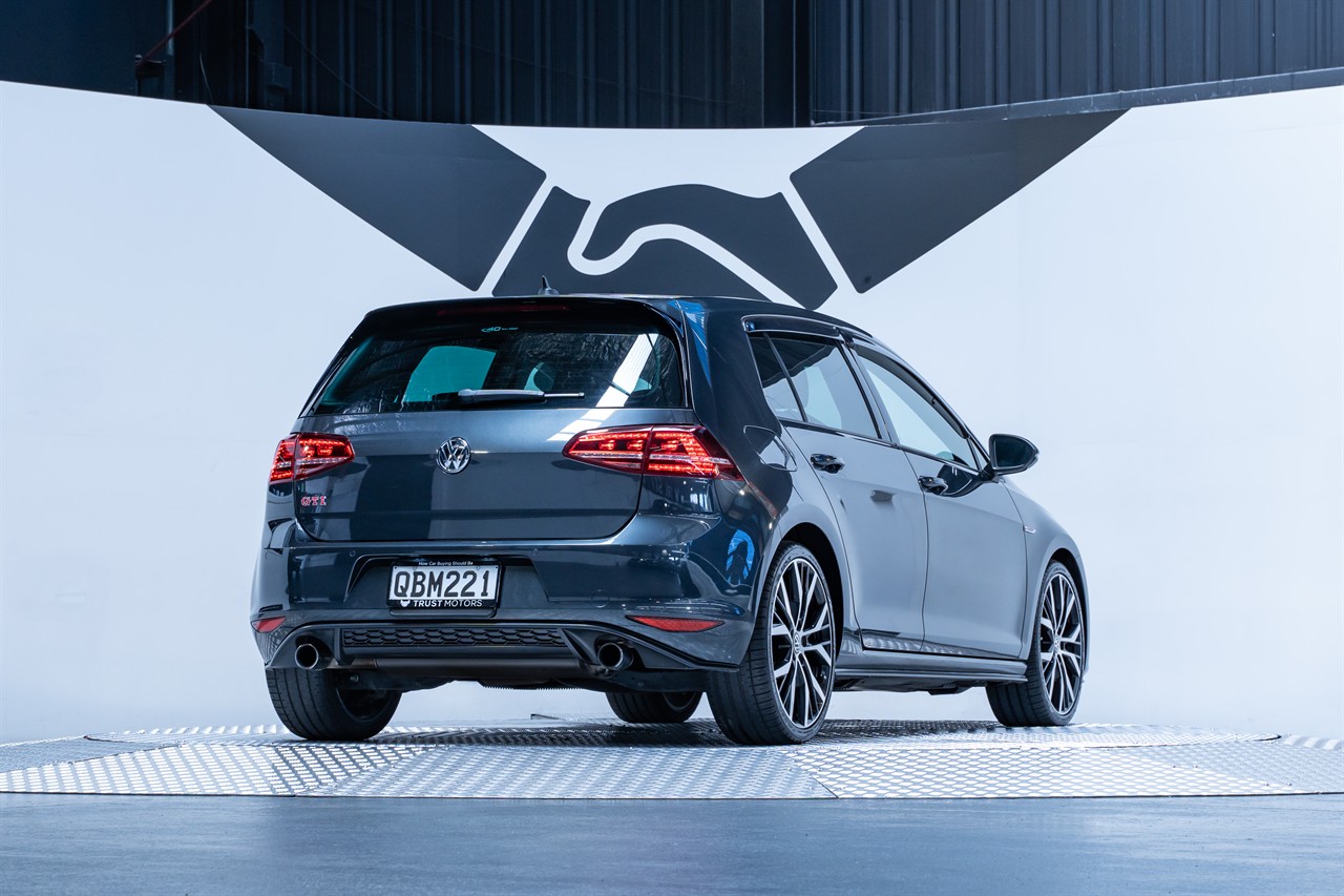 2014 Volkswagen Golf