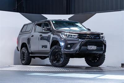 2017 Toyota Hilux - Thumbnail