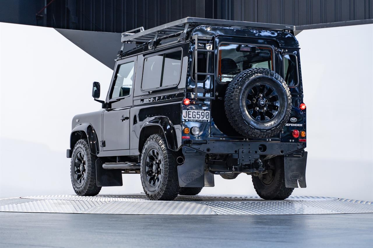 2015 Land Rover Defender