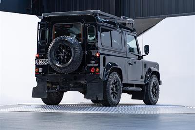 2015 Land Rover Defender - Thumbnail