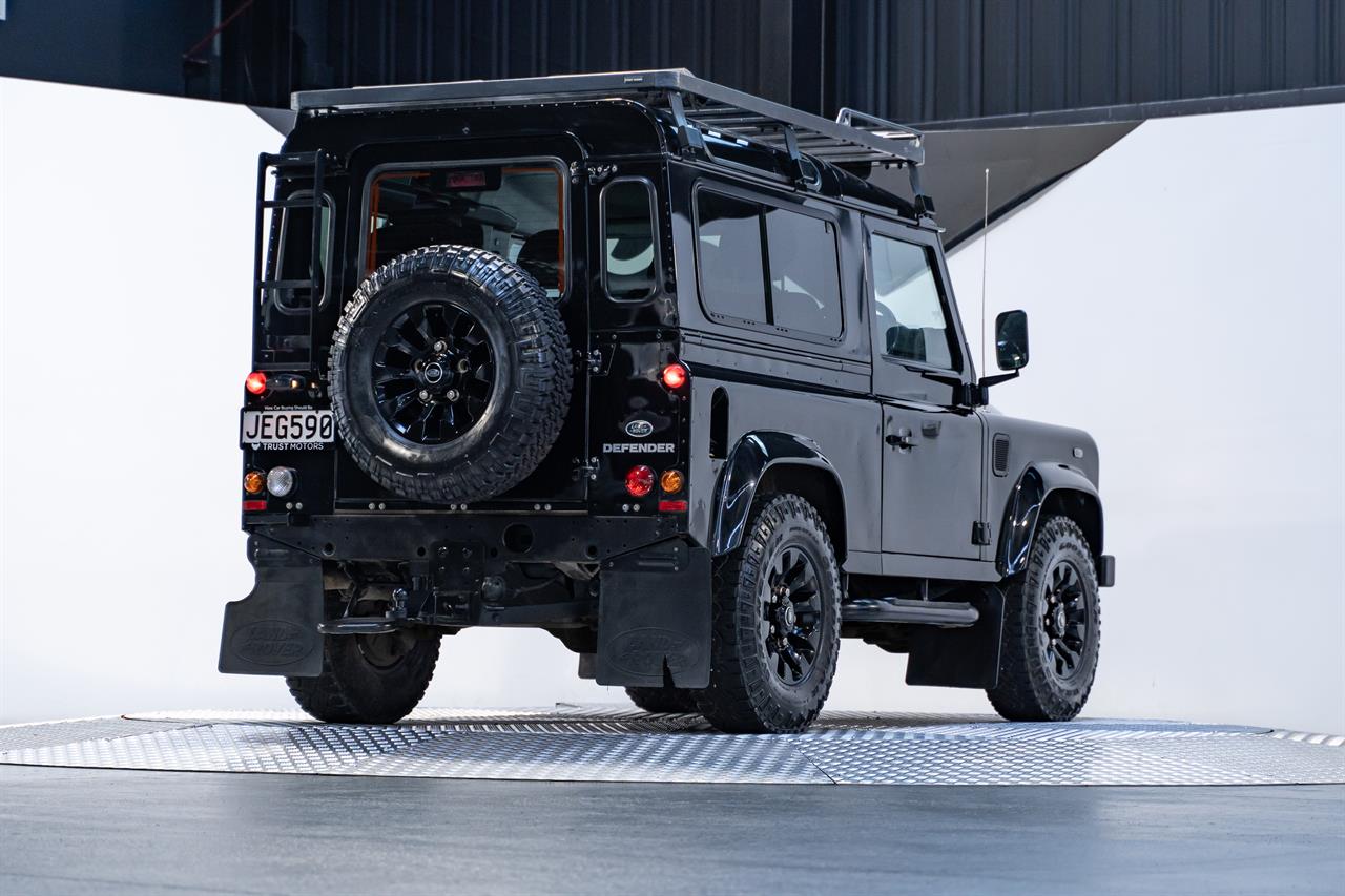 2015 Land Rover Defender