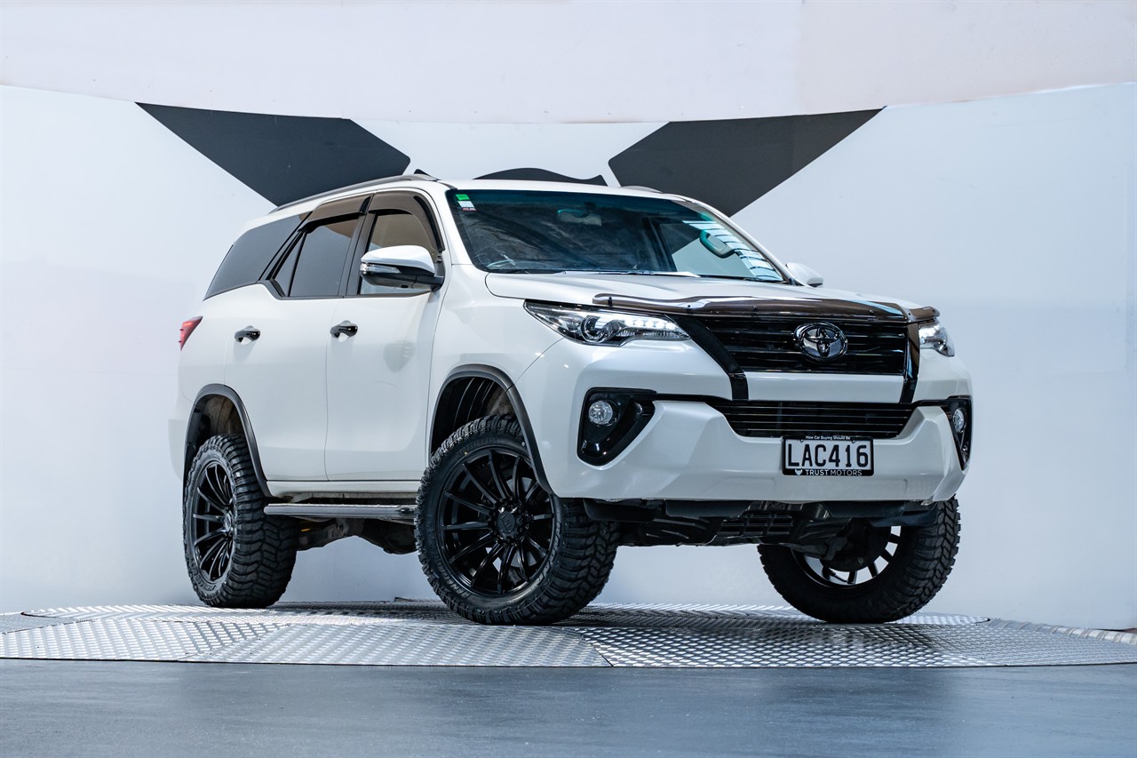 2017 Toyota Fortuner