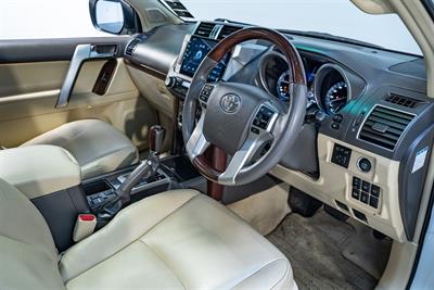 2015 Toyota Landcruiser Prado - Thumbnail