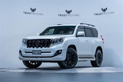 2015 Toyota Landcruiser Prado - Thumbnail