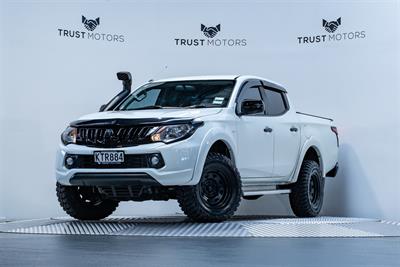 2017 Mitsubishi Triton - Thumbnail