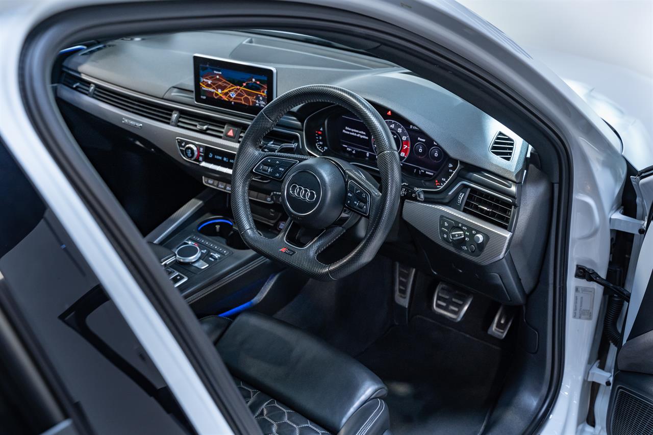 2019 Audi RS4