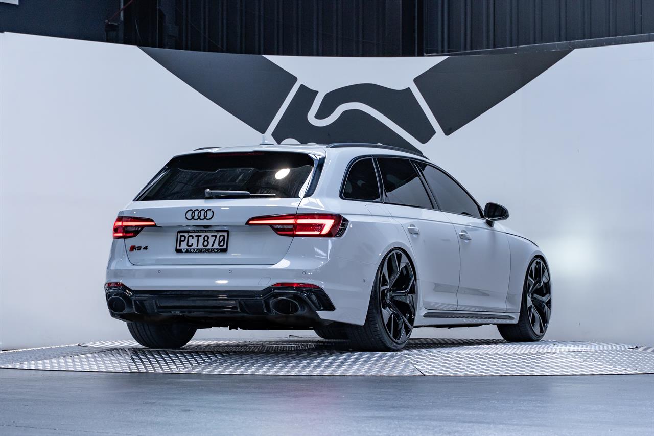 2019 Audi RS4