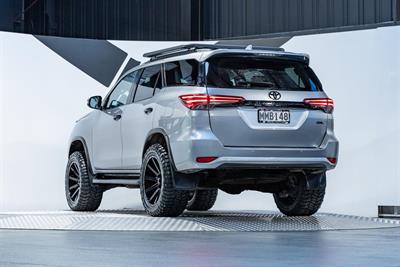 2019 Toyota Fortuner - Thumbnail