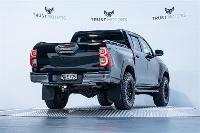 2021 Toyota Hilux - Thumbnail