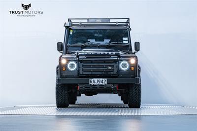 2013 Land Rover Defender - Thumbnail