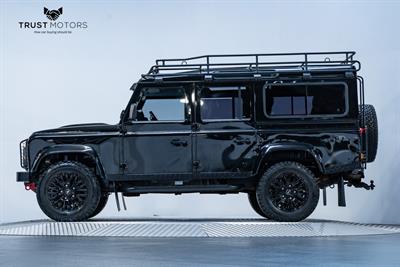 2013 Land Rover Defender - Thumbnail