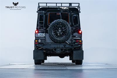 2013 Land Rover Defender - Thumbnail