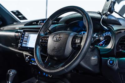 2021 Toyota Hilux - Thumbnail