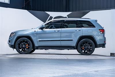 2013 Jeep Grand Cherokee - Thumbnail