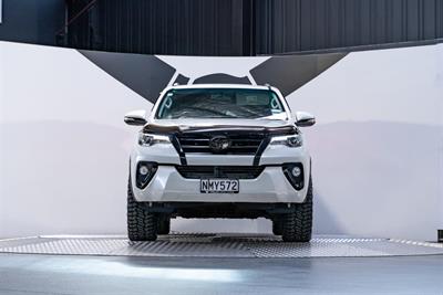 2016 Toyota Fortuner - Thumbnail