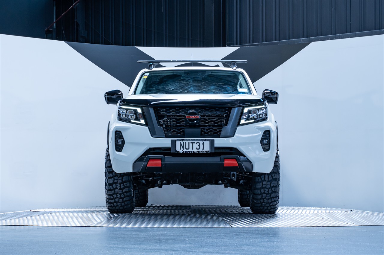 2021 Nissan Navara