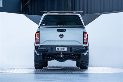 2021 Nissan Navara - Thumbnail