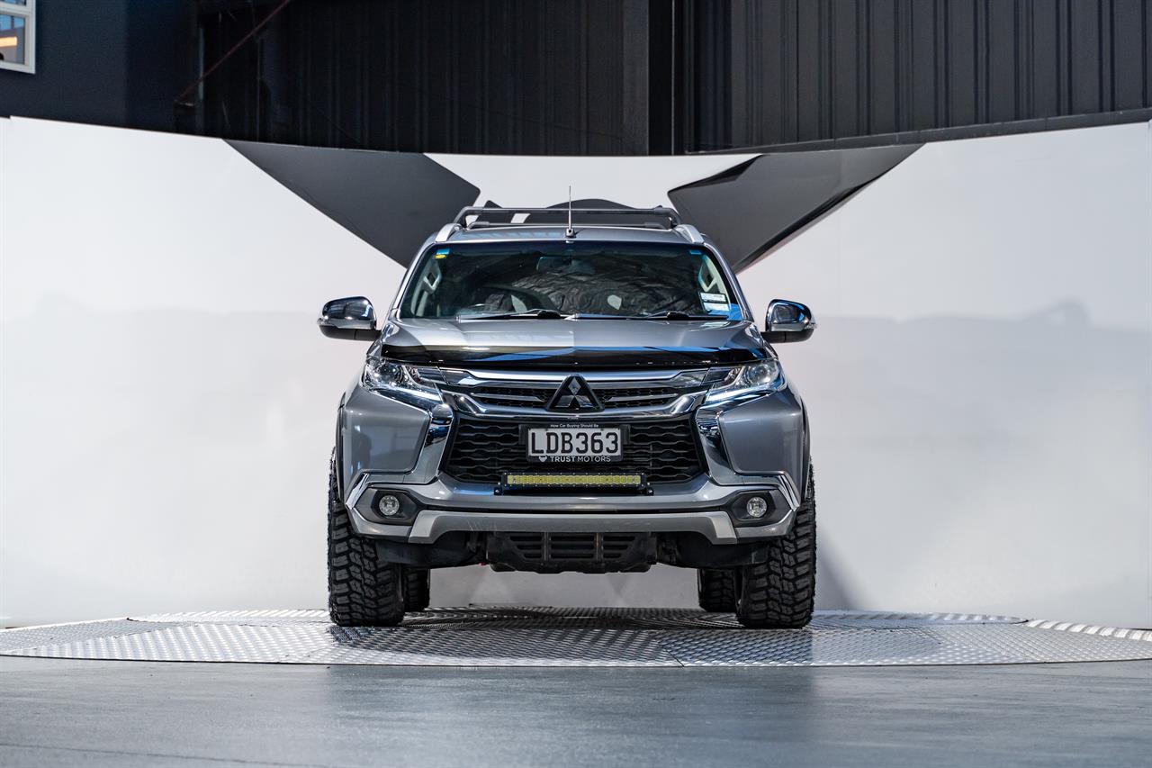 2018 Mitsubishi Pajero Sport