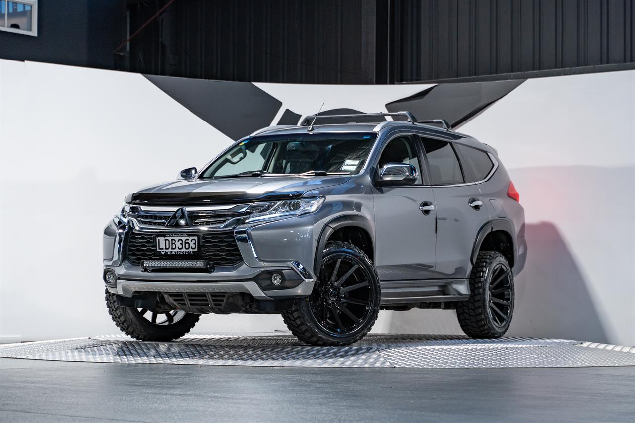 2018 Mitsubishi Pajero Sport