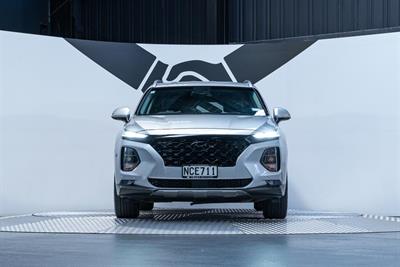 2020 Hyundai Santa Fe - Thumbnail