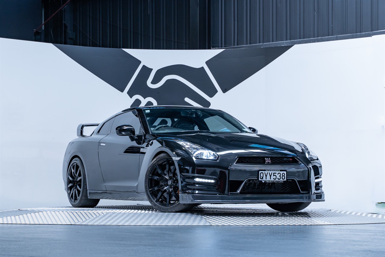 2013 Nissan GTR