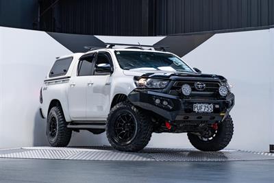 2023 Toyota Hilux - Thumbnail