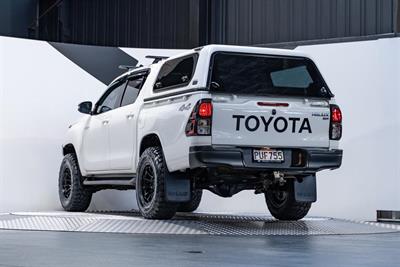 2023 Toyota Hilux - Thumbnail