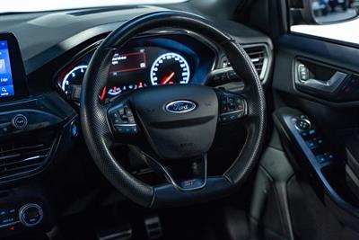 2020 Ford Focus - Thumbnail