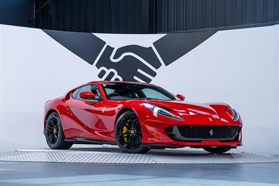 2020 Ferrari 812 Superfast - Thumbnail