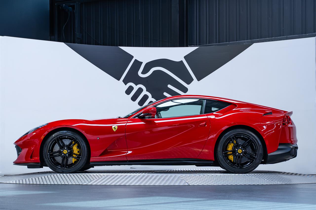 2020 Ferrari 812 Superfast