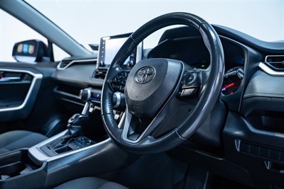 2019 Toyota Rav4 - Thumbnail