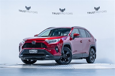 2019 Toyota Rav4 - Thumbnail