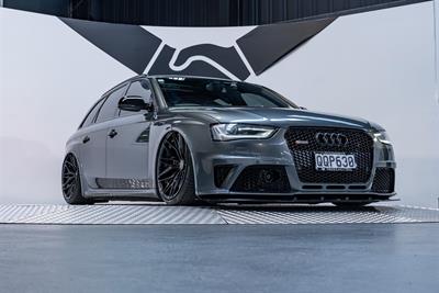 2013 Audi RS4 - Thumbnail