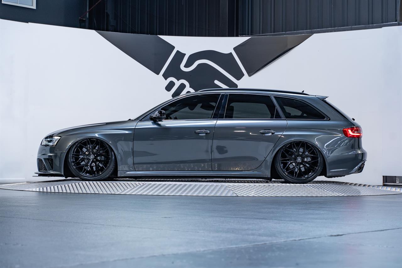 2013 Audi RS4