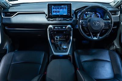 2020 Toyota Rav4 - Thumbnail