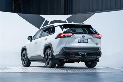 2020 Toyota Rav4 - Thumbnail