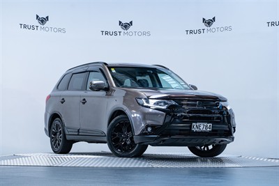 2017 Mitsubishi Outlander - Image Coming Soon