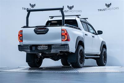 2021 Toyota Hilux - Thumbnail