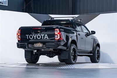 2022 Toyota Hilux - Thumbnail