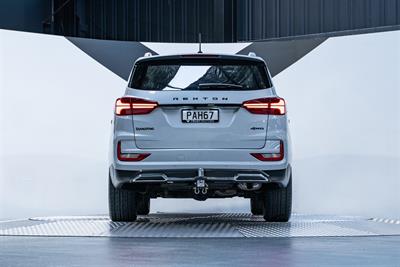 2022 Ssangyong Rexton - Thumbnail