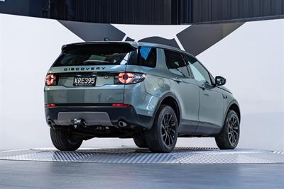 2017 Land Rover Discovery Sport - Thumbnail