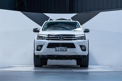 2018 Toyota Hilux - Thumbnail