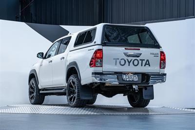 2018 Toyota Hilux - Thumbnail