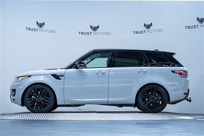 2018 Land Rover Range Rover Sport - Thumbnail